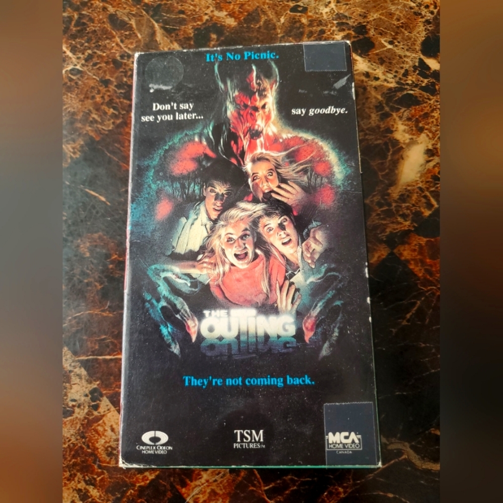 The Outing aka The Lamp RARE ORIGINAL RELEASE VHS Cult Horror Movie 1988